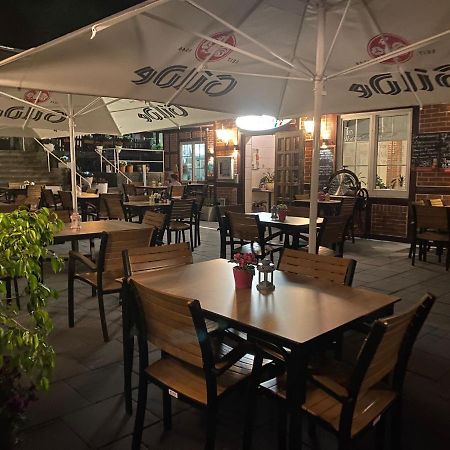 Hotel Zum Boehmegrund Бад Фалингбостел Екстериор снимка