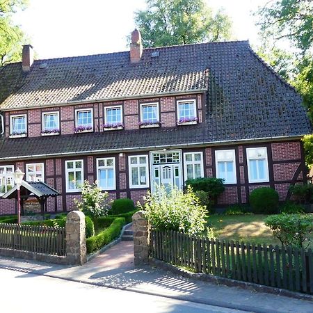 Hotel Zum Boehmegrund Бад Фалингбостел Екстериор снимка