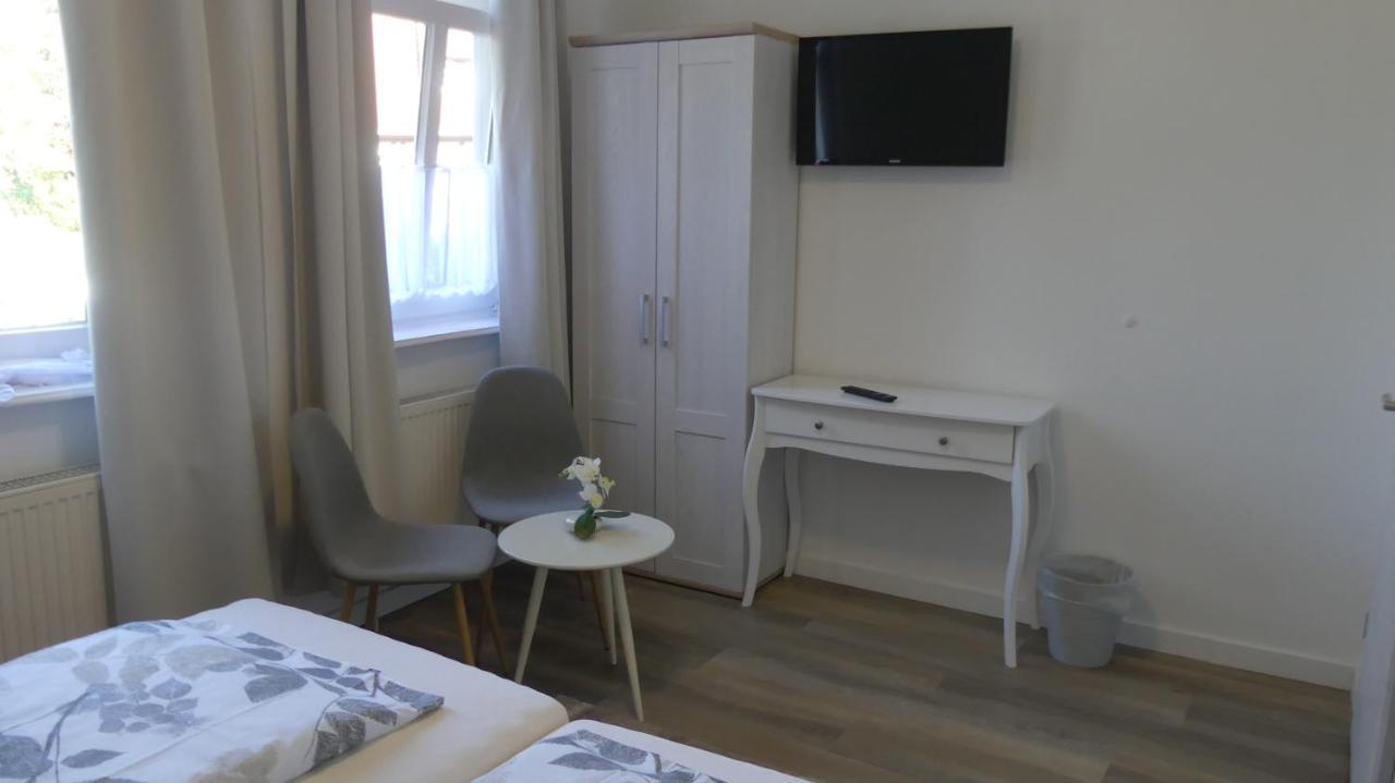Hotel Zum Boehmegrund Бад Фалингбостел Екстериор снимка