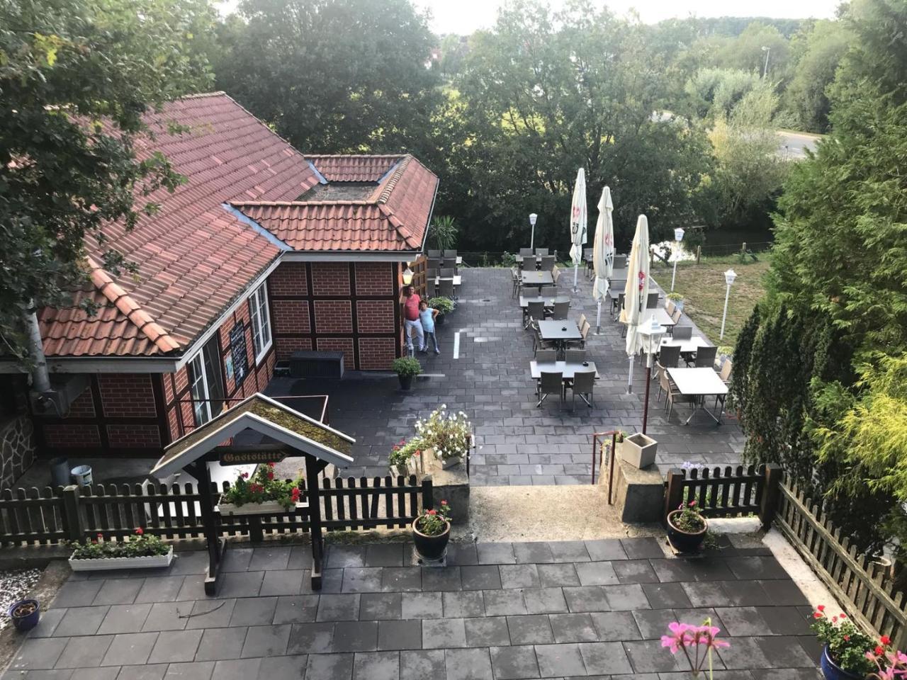 Hotel Zum Boehmegrund Бад Фалингбостел Екстериор снимка