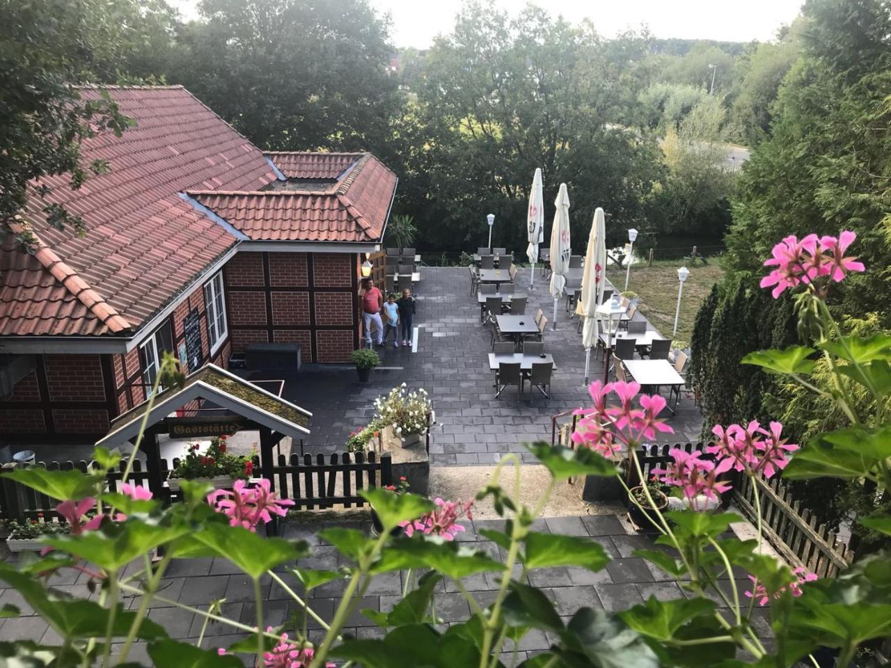 Hotel Zum Boehmegrund Бад Фалингбостел Екстериор снимка